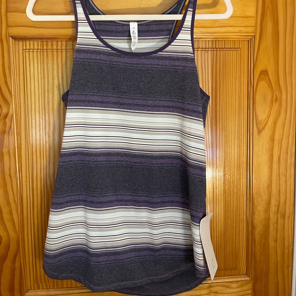 NEW WITH TAGS lululemon racerback tank